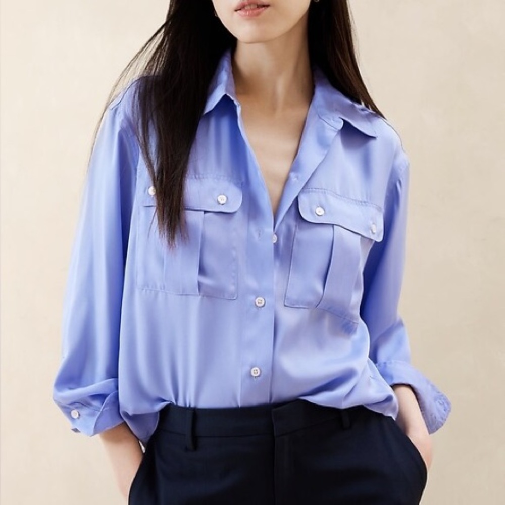 Banana Republic Light Blue Satin Button-Down | Size S